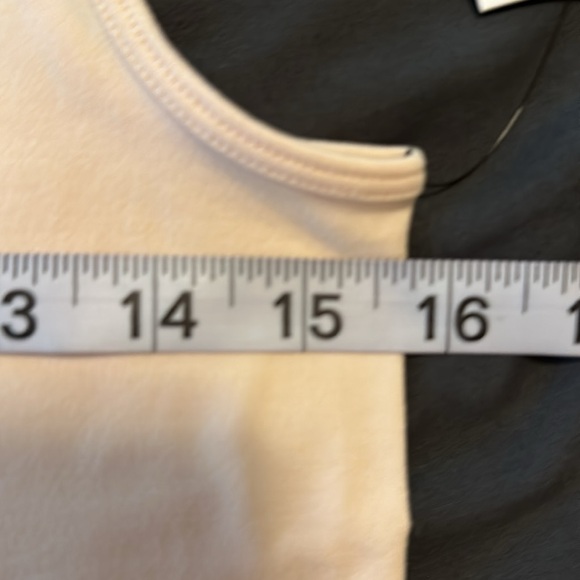 Nine West Womens Basic Essential Seamless Stretch Tank Top Tan L/XL - Picture 6 of 6